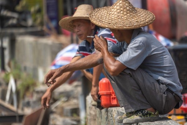 China farmers workers break