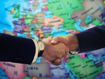negotiations handshake
