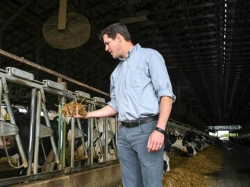 The Future of Dairy Farming: How Soybeans and Robots Are Reshaping the Industry