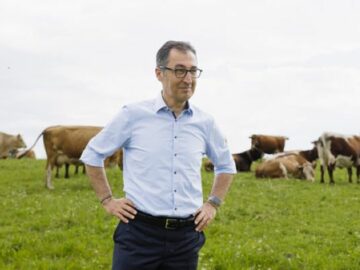 German Minister Cem Özdemir: EU Should Make Efforts to Strengthen Ukraine's Grain Corridors