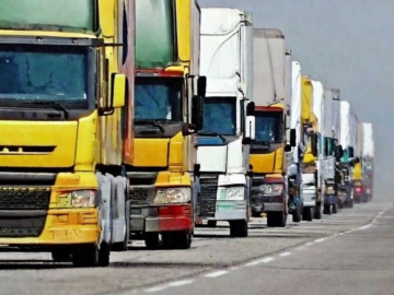 Slovak Carriers Threaten to Close the Border for Ukrainian Trucks - Slovak Hauliers Resume Blocking the Border With Ukraine - Medyka-Shehyni Blocked Again By Polish Farmers - Romanian Farmers Blocked Siret-Porubne Checkpoint